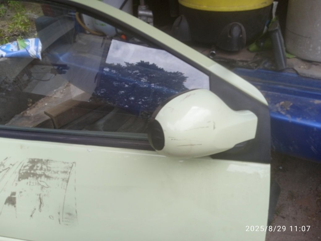 Drzwi prawe twingo 2
