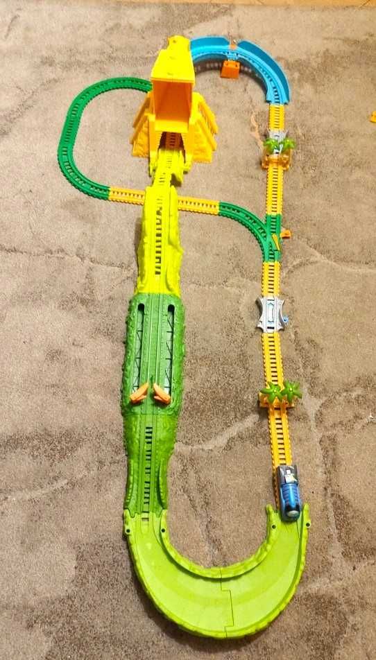 Fisher-Price Tomek i Przyjaciele Turboskok Ucieczka z dżungli