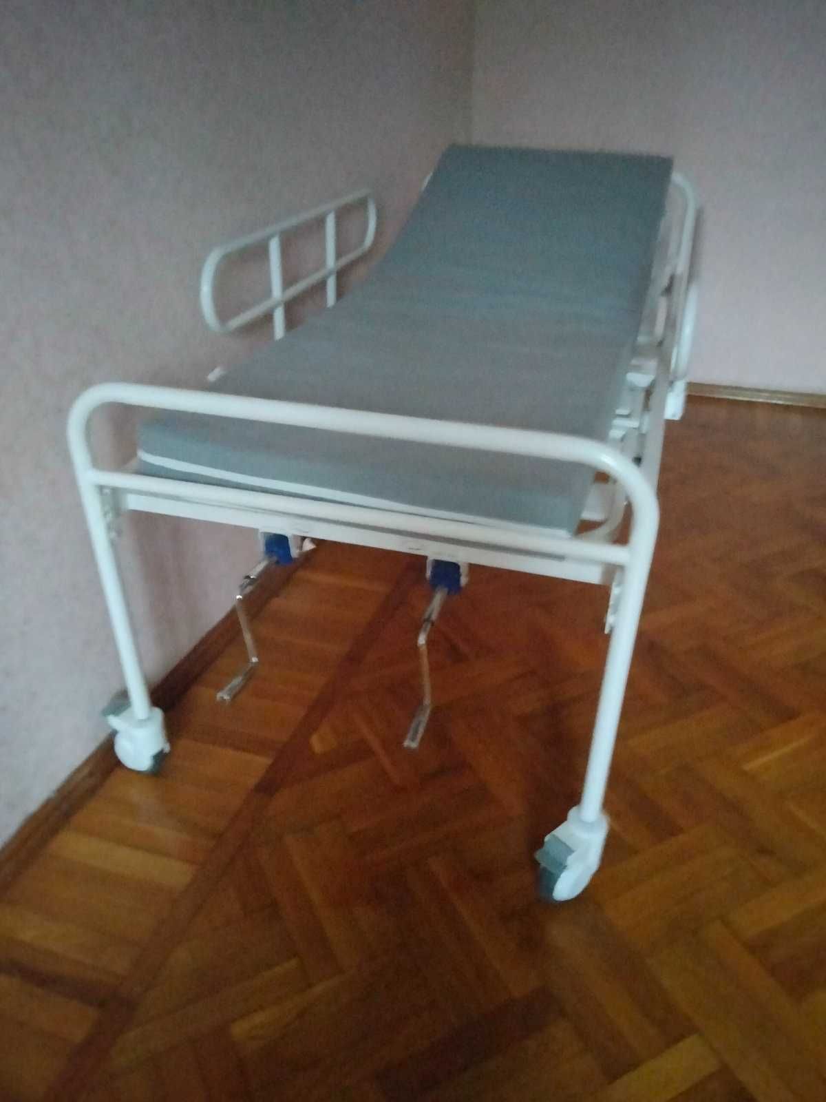 Продам лікарняне ортопедичне ліжко та ортопедичний матрас