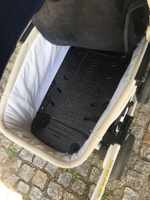 Wózek Emmaljunga City Cross na leśne drogi, nierówne
