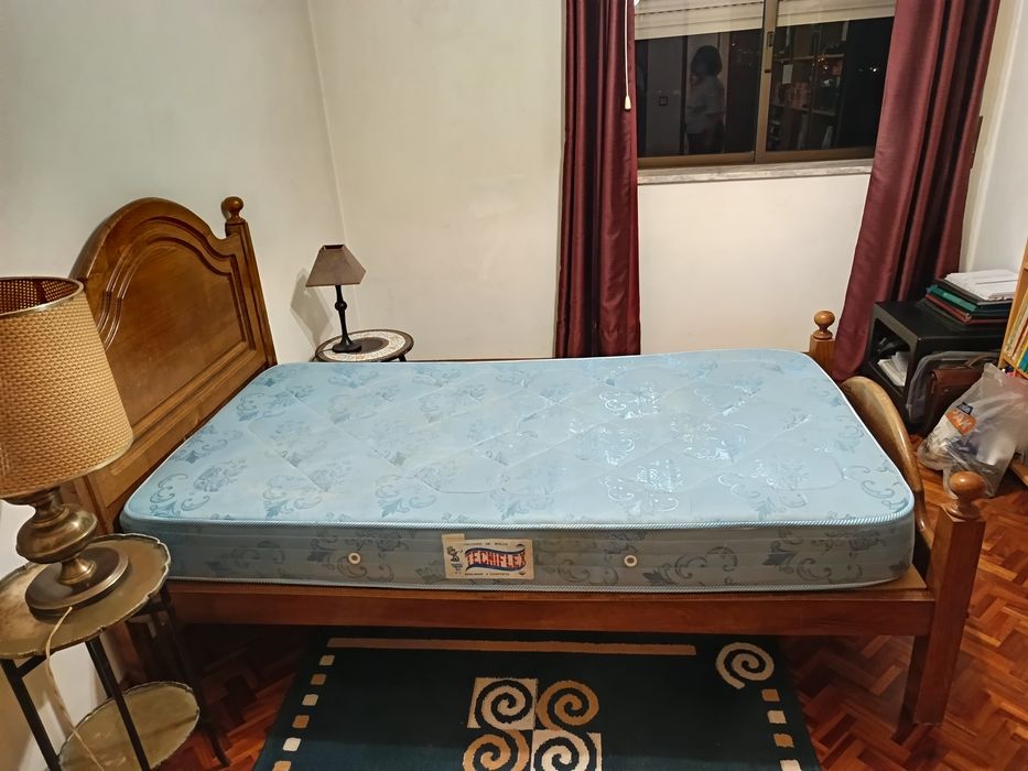 Cama solteiro para despachar