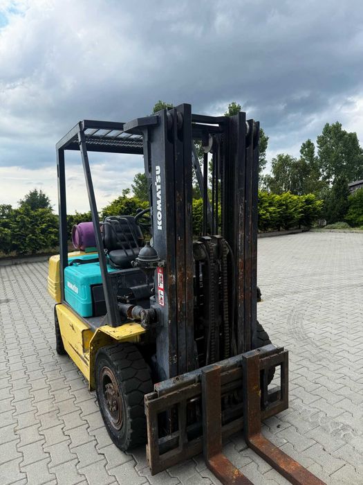 wózek widłowy KOMATSU FG25 LPG 2500kg Trpilex 4.30m przesuw 8000mtg