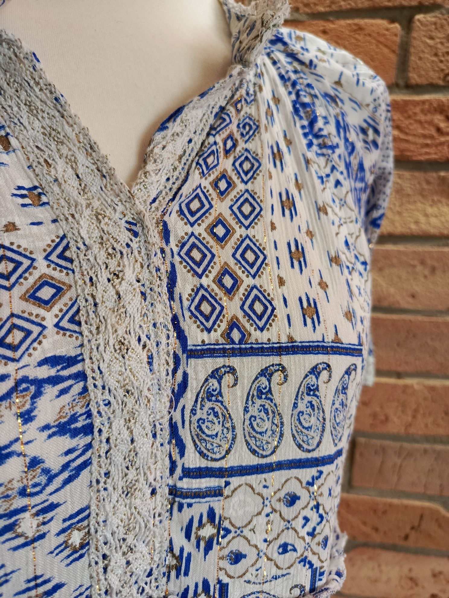 Sukienka boho Sumitra wiskoza koronka lurex haft paisley falbany one s