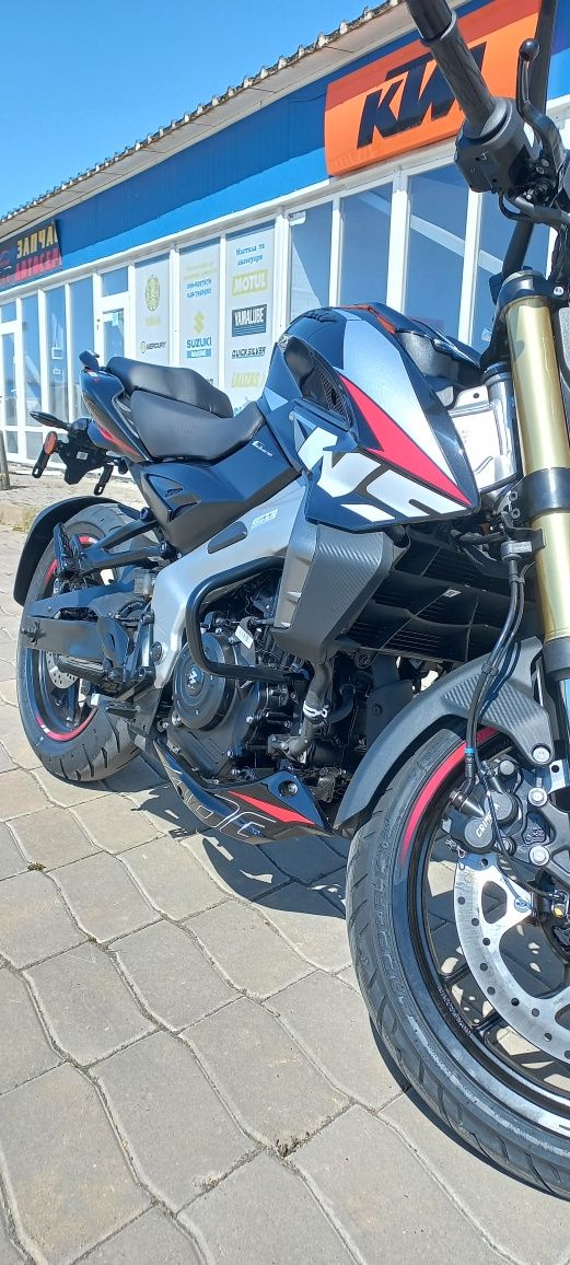 Bajaj Pulsar NS400 2025 офіціал новий