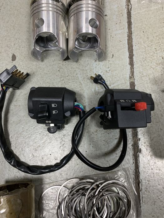 На мотоцикл ява поршня