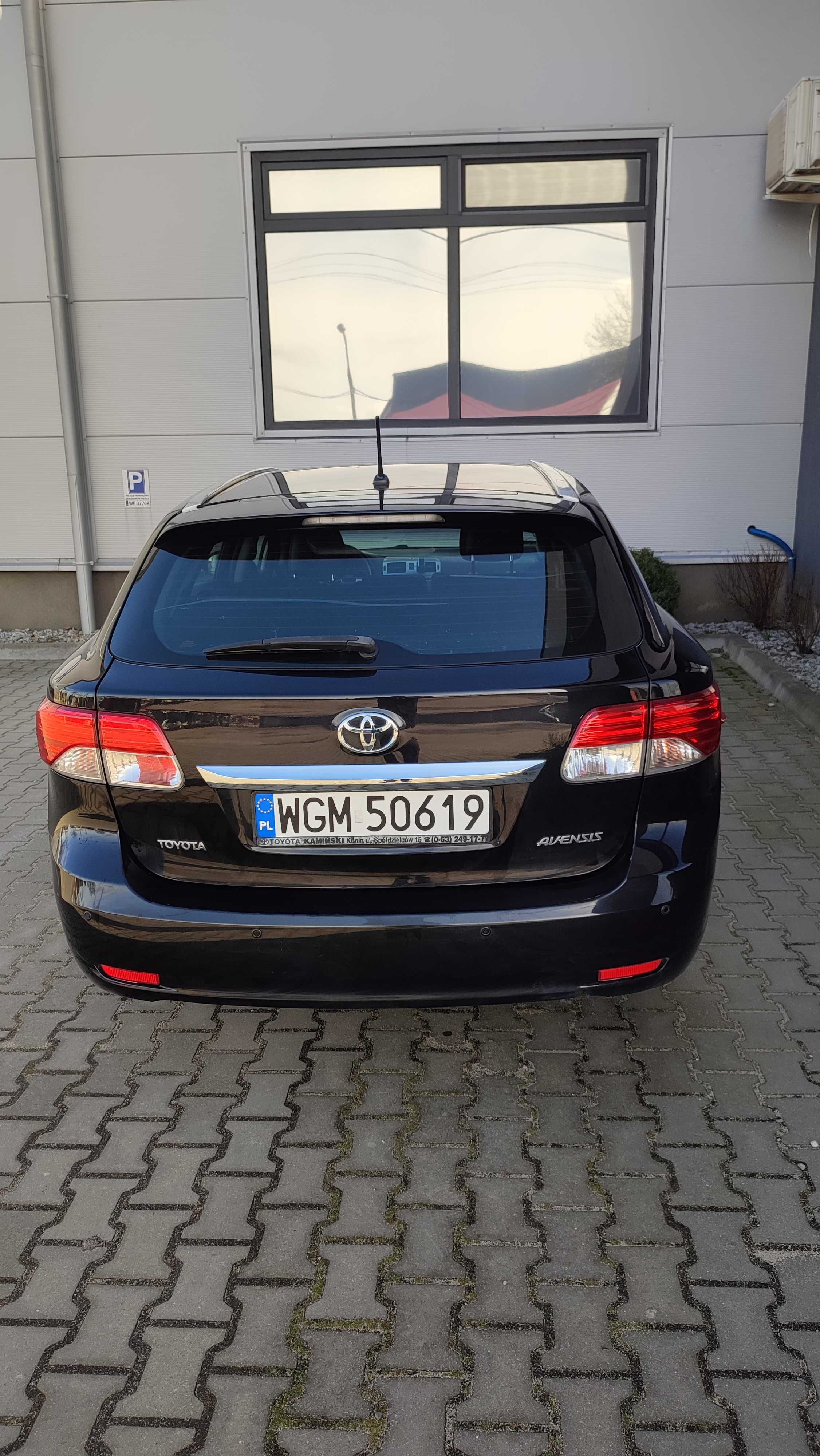 Sprzedam Toyotę Avensis 2014 r.