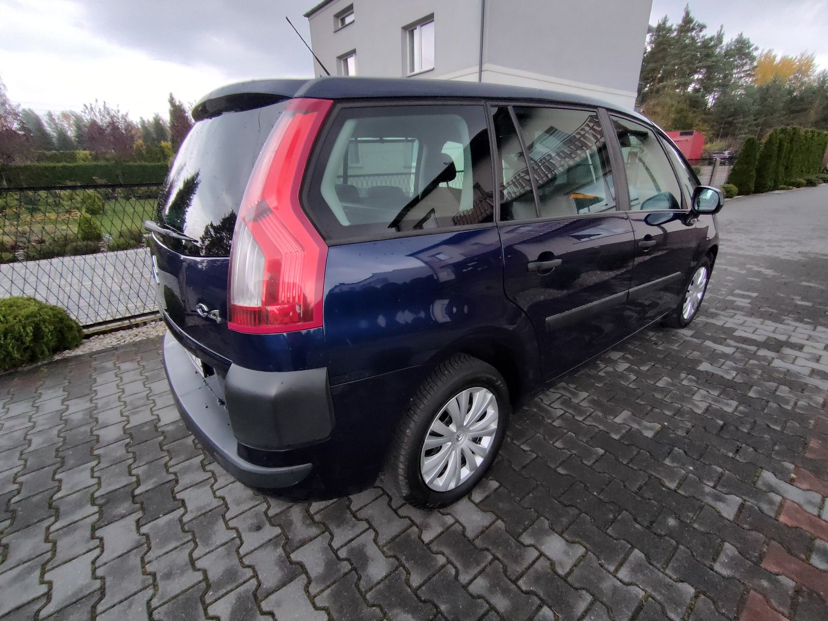 Citroen C4 grand Picasso 1.8 125 km