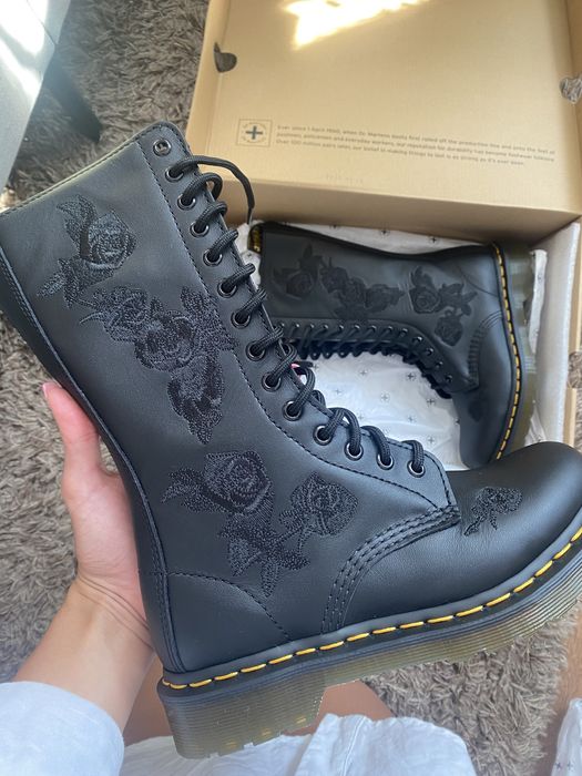 Dr.Martens glany z róźami