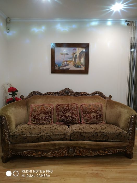 Різьблені, класичні м'ягкі меблі, різьба