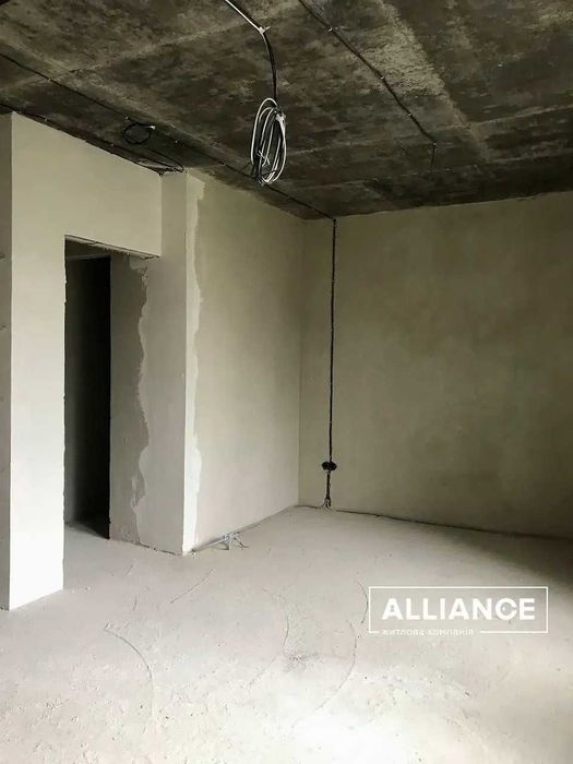 Продам 2 кімнатну квартиру поруч парку Шевченка