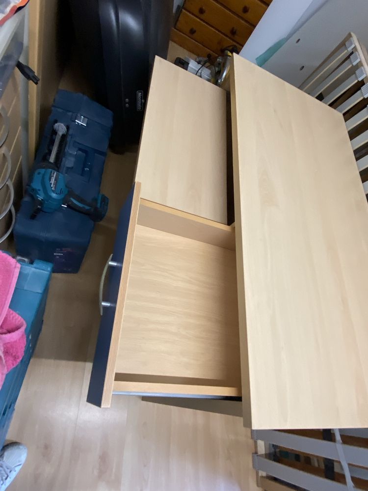 Secretaria para quarto criança