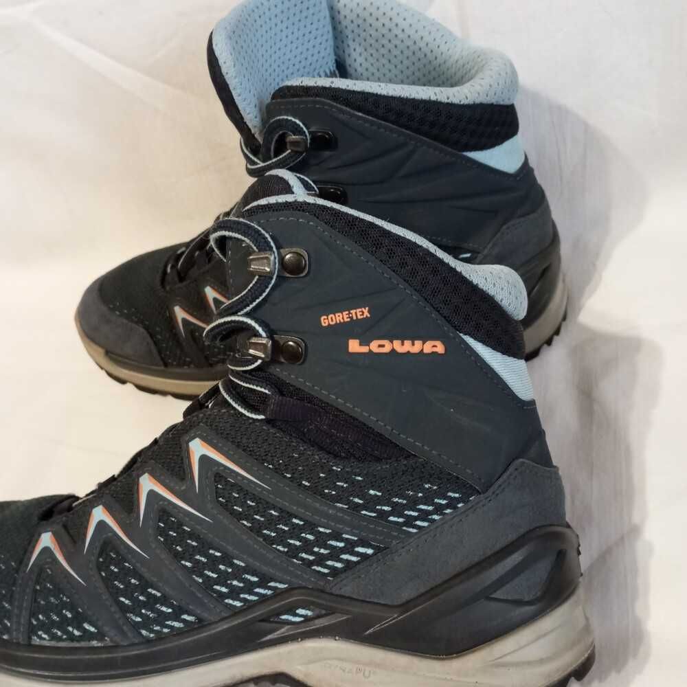 Ботинки lowa innox gore-tex р.38.