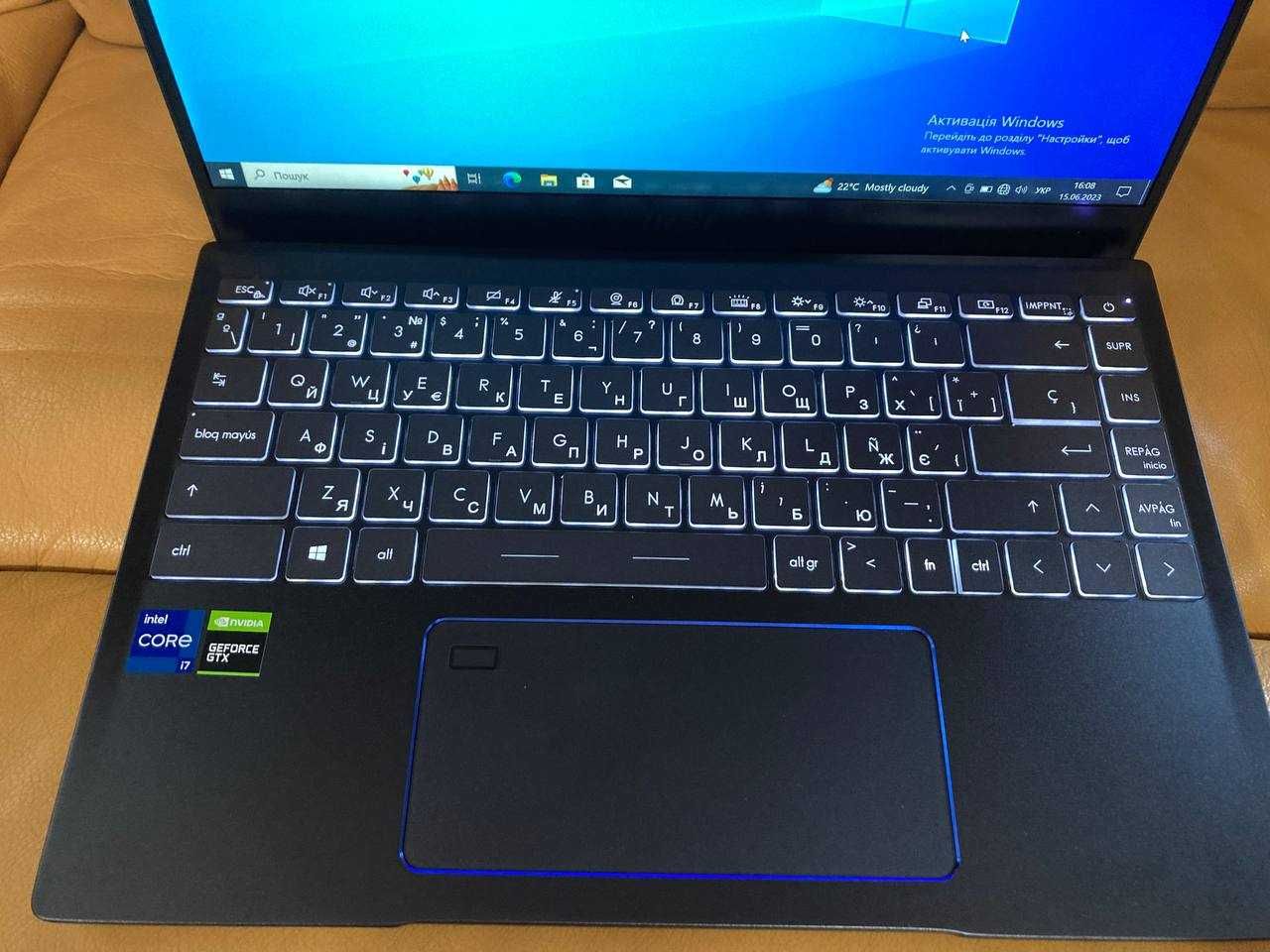Потужний ноутбук MSI Prestige 14 A11SC-005XEC