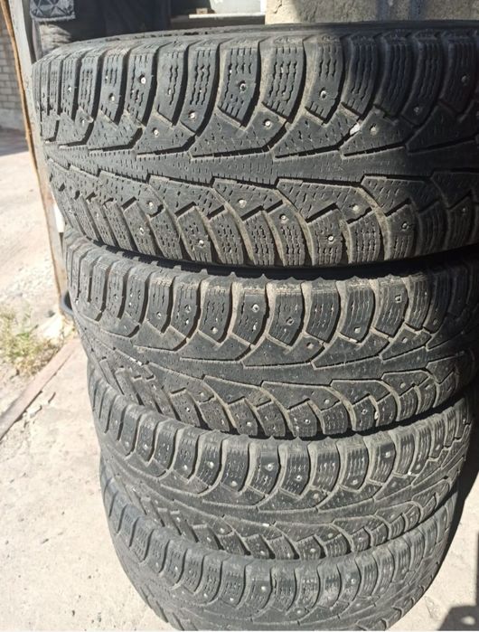NOKIAN HAKKAPELITTA с шипами 195/65/R15