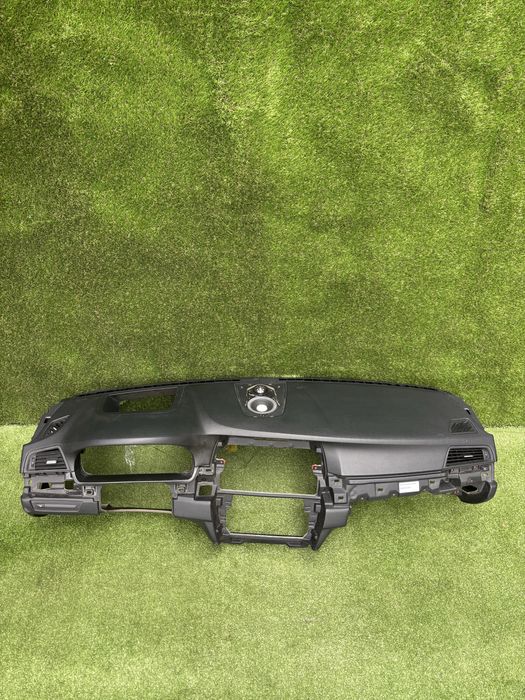 BMW F10 Торпедо панель подушки безопасности