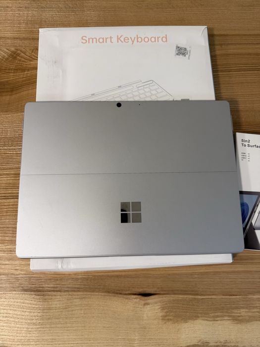 Surface Pro 8 i5 + Туре Cover + Док станція