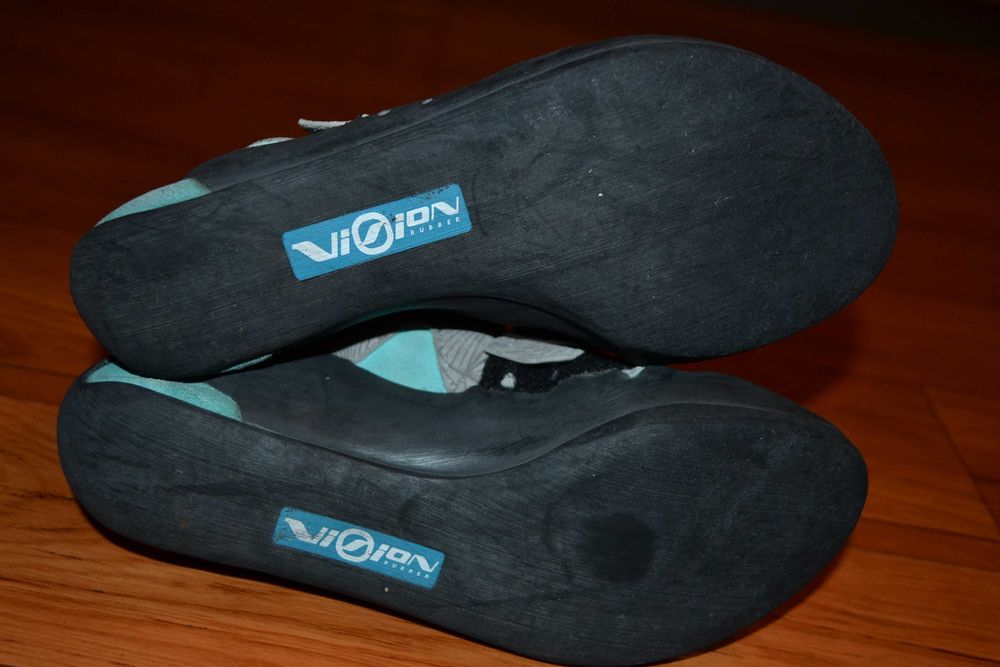 Скельні туфлі скельники Scarpa Origin eu40.5