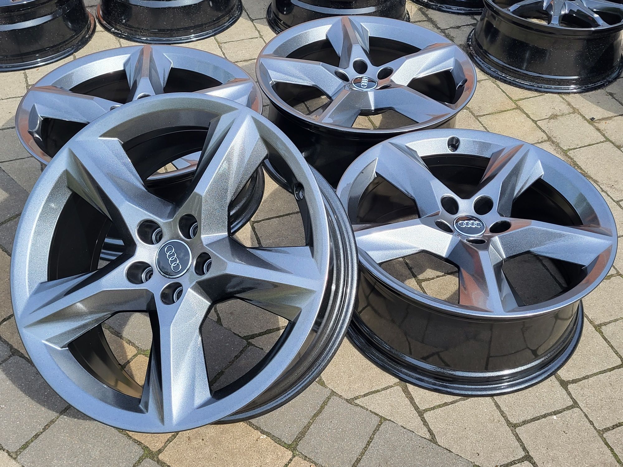 Alufelgi oryginal Audi 5x112 8Jx19 et28 A5 A6 A7 A8 Q5 Q7 grafit