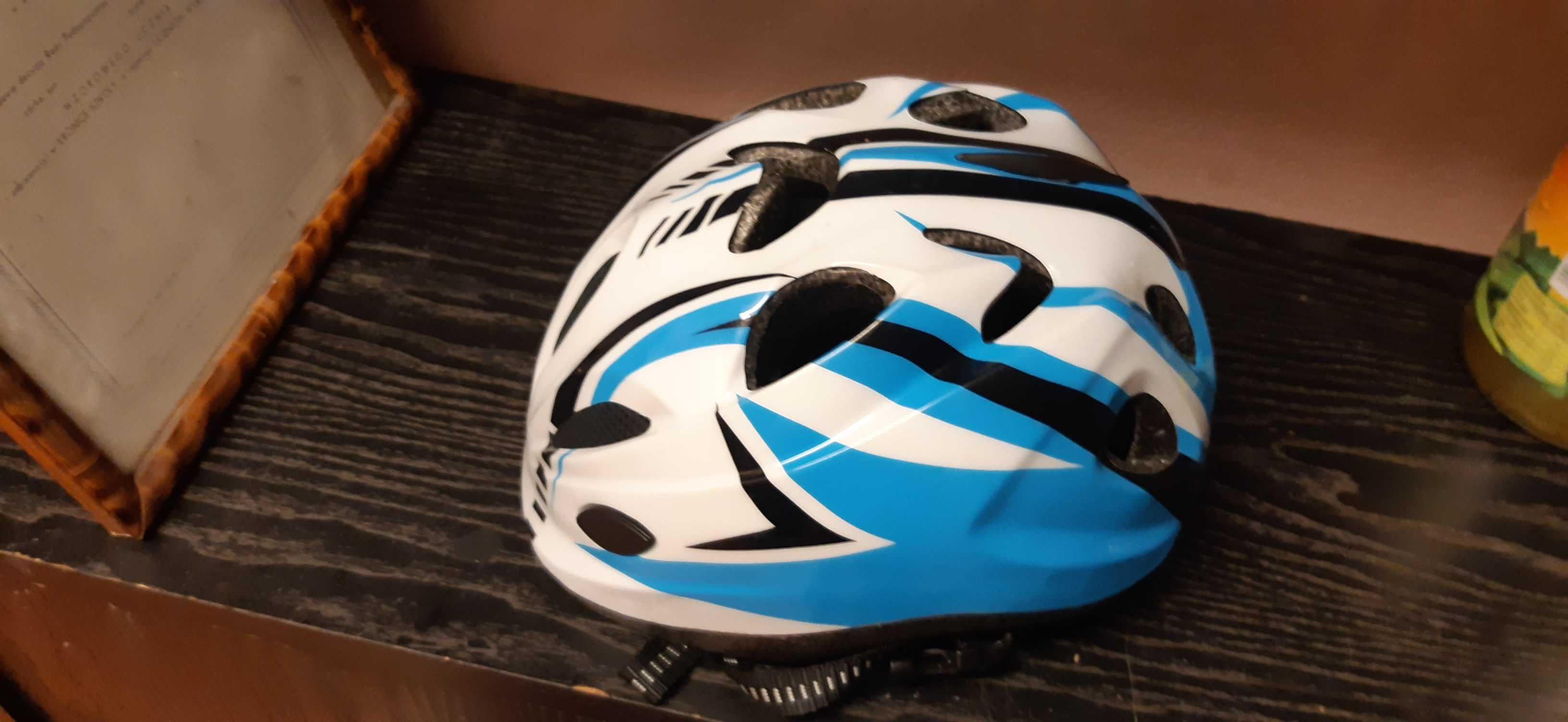 Kask rowerowy Axer