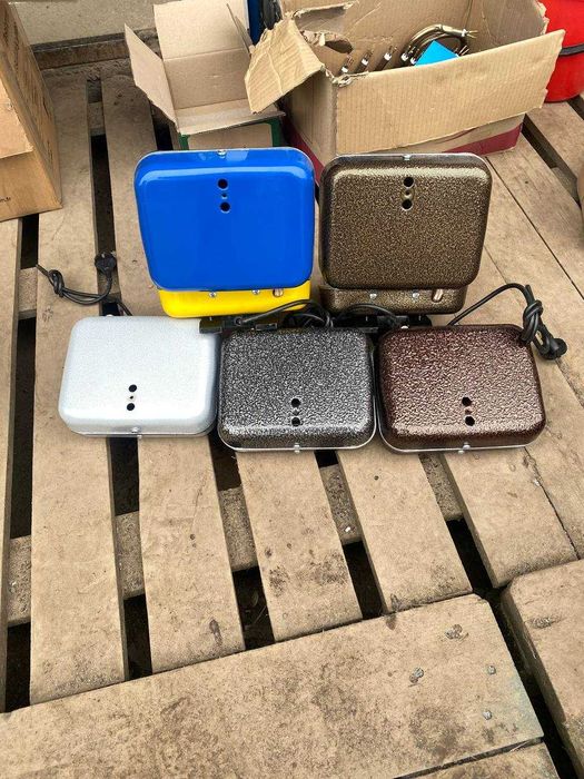 Електровафельниця, Вафельниця электрична "Ласунка " нова, Покращенна !