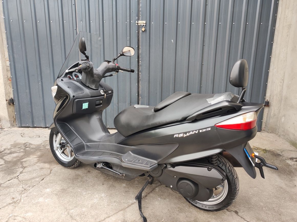 Suzuki Burgman 125cc k7 2008r tylko 6 tys km. Oparcie Shad