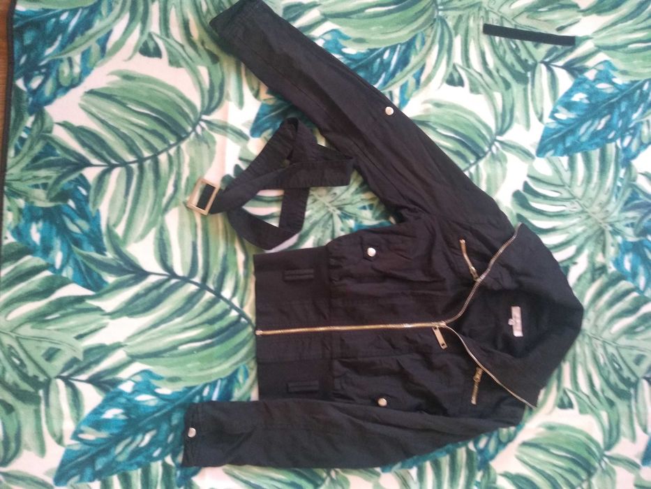 Kurtka młodzieżowa CZARNA