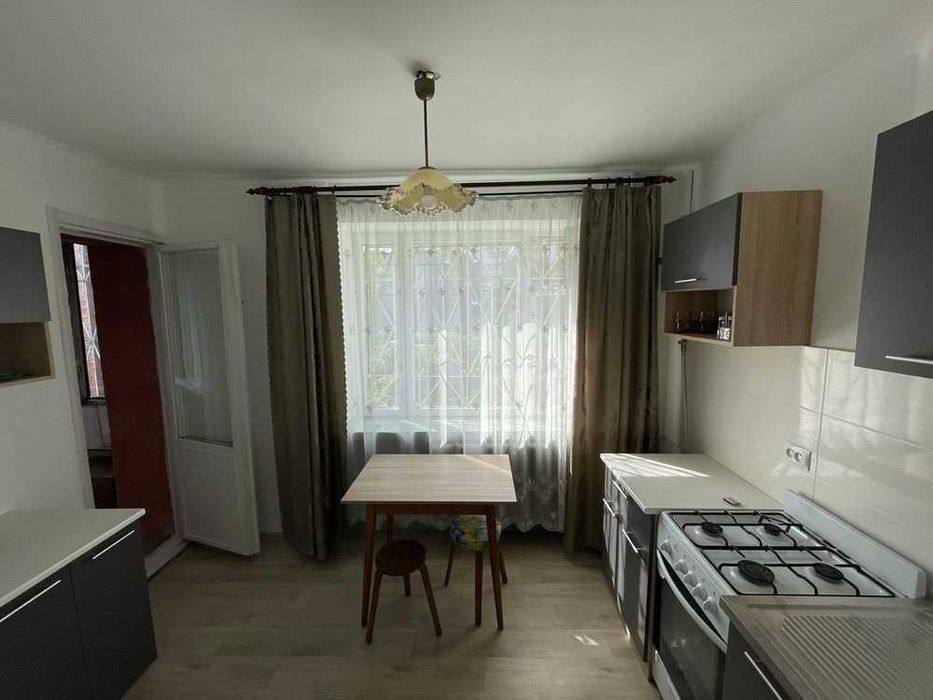 Здається 2-к квартира по вул. Івана-Теодозія Куровця