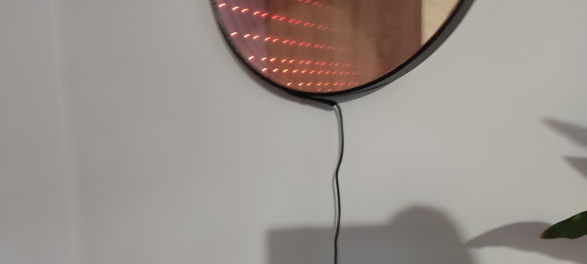 Lustro nieskończoności LED RGB