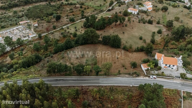 Terreno / Seia, Torrozelo e Folhadosa