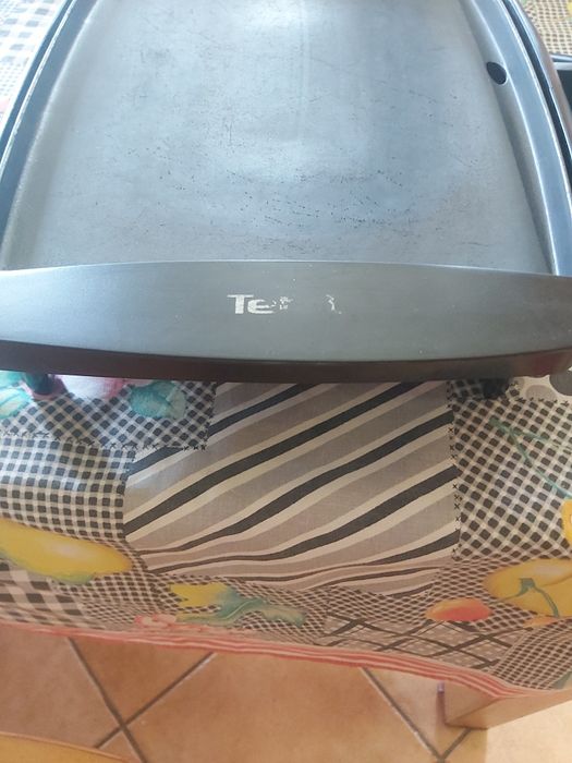 Grelhador TEFAL (1800 W)