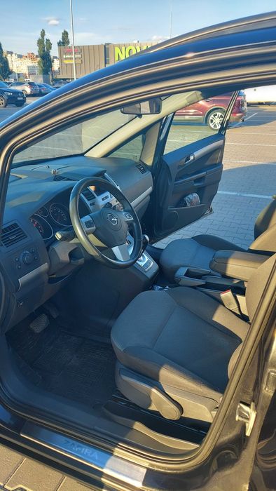 Opel Zafira B Family --7 місне авто в максимальній комплектації Enjoy+