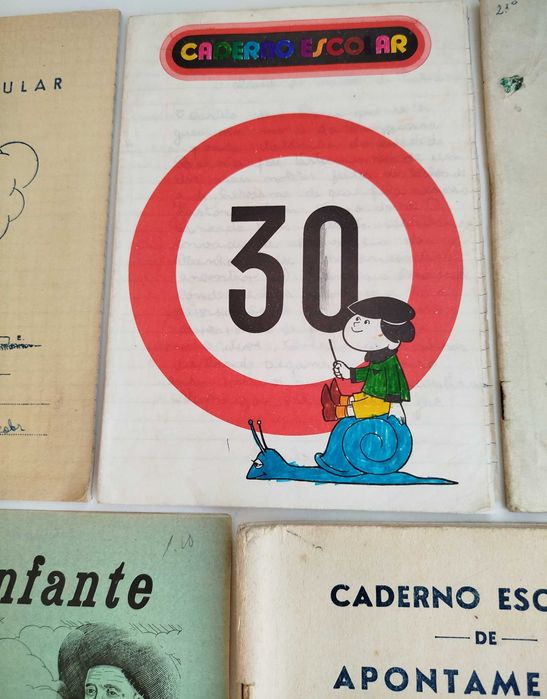 Cadernos Escolares Antigos