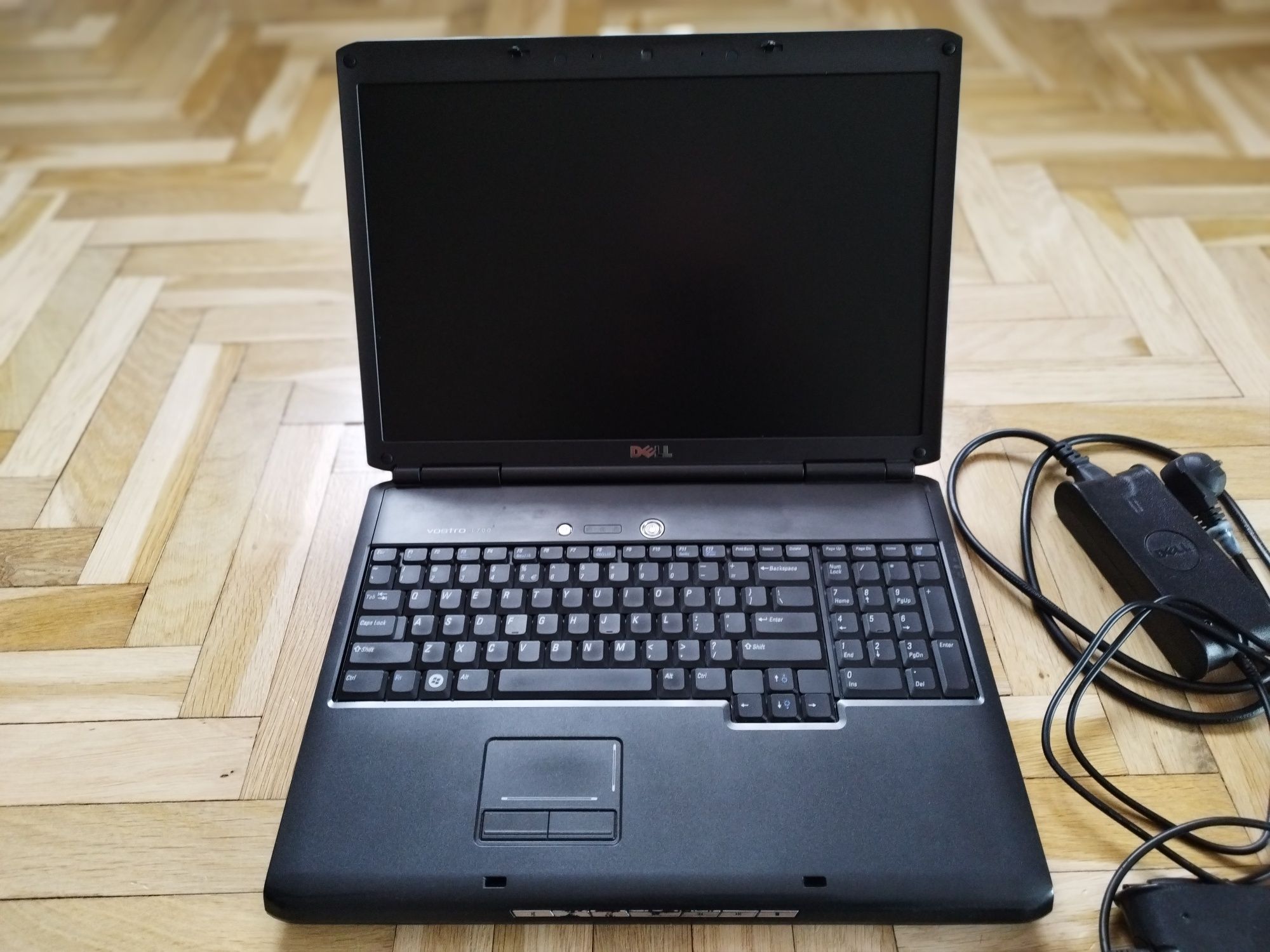 Laptop Dell Vostro 1700 17"