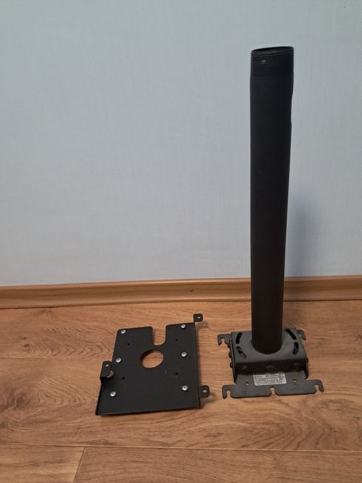 Кронштейн  для проектора