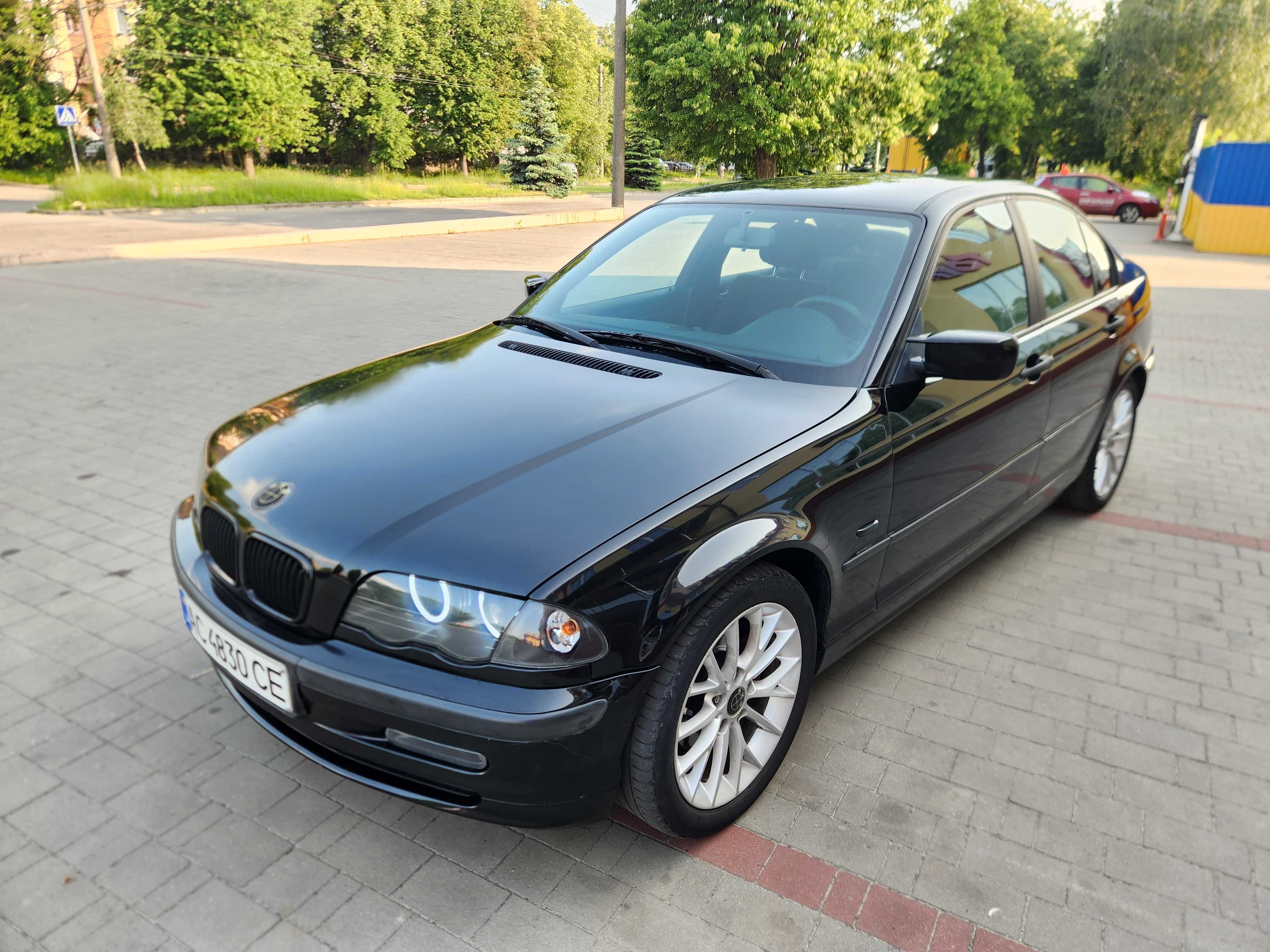 Авто BMW 3 E46 1.9л Газ/бензин
