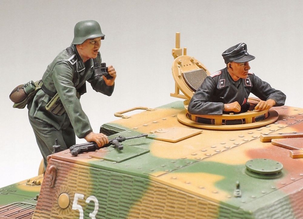 TAMIYA 35353 czołg Sd.Kfz.166 Sturmpancer IV Brummbar model 1:35