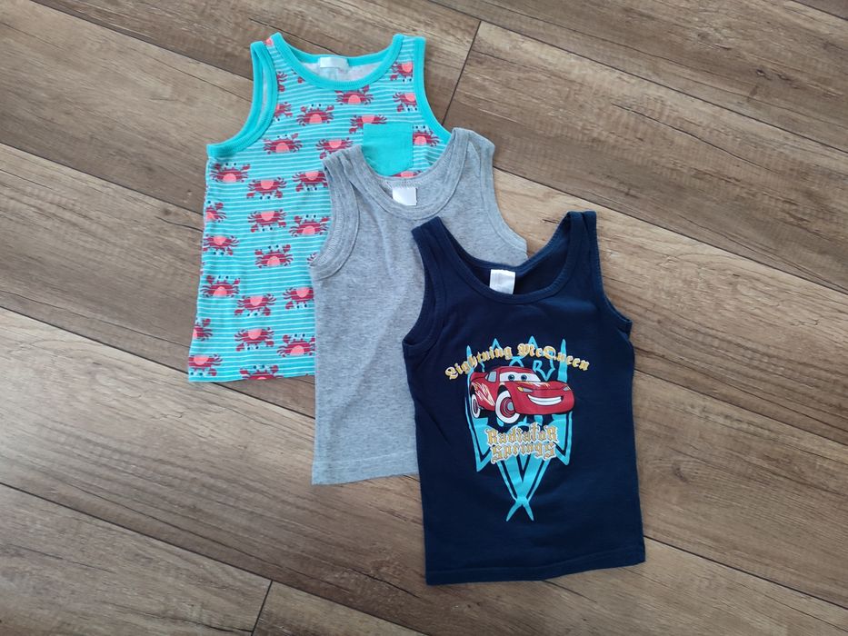 Koszulki bluzki bez rękawów 98