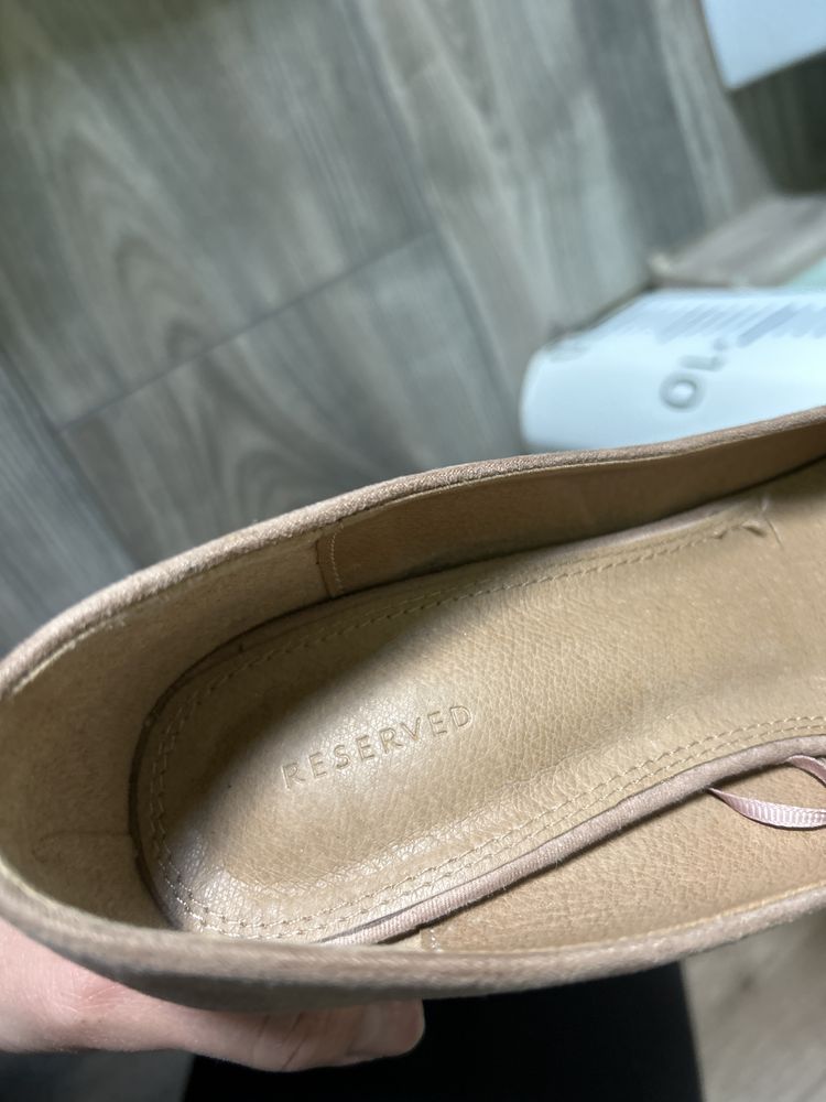 Buty na obcasie reserved