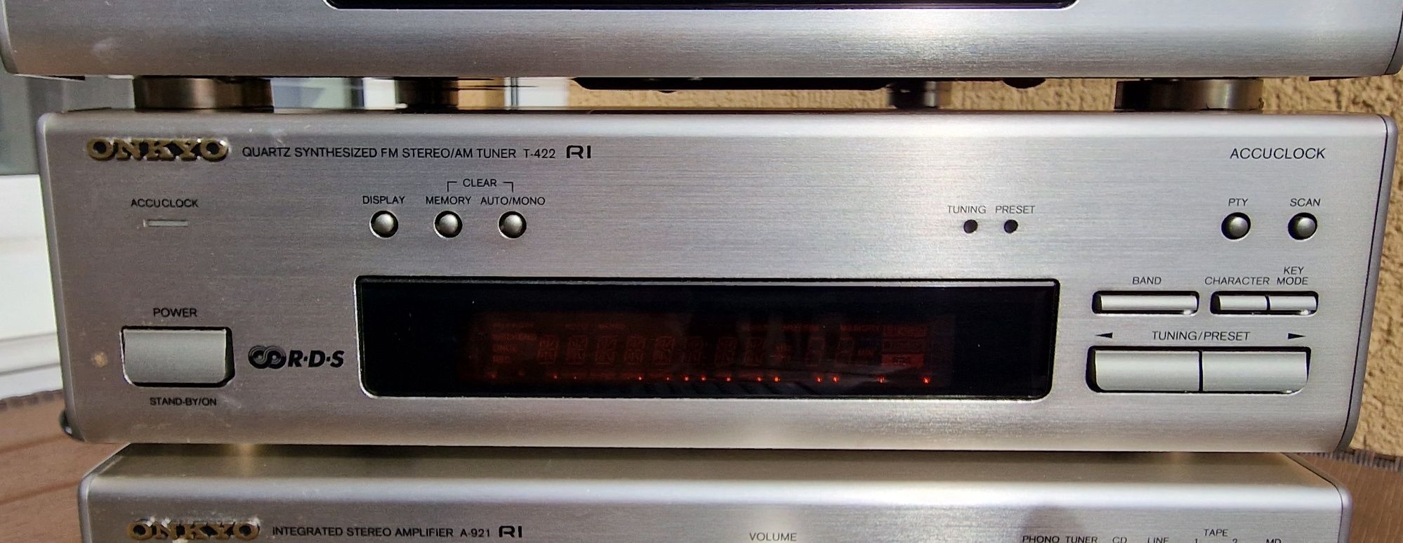 Wieża ONKYO a 921