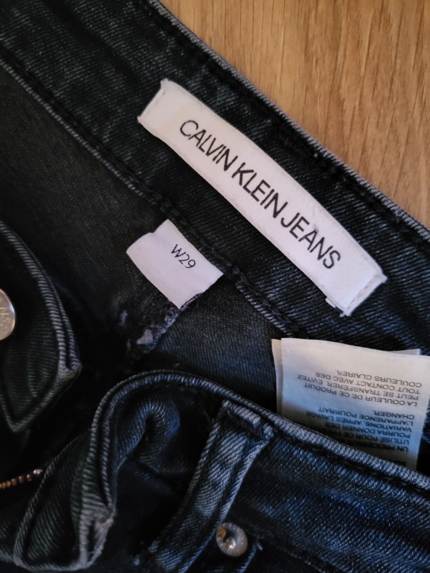 Jeansy marki Calvin Klein rozm 29. Ubrane kilka razy więc stan idealny