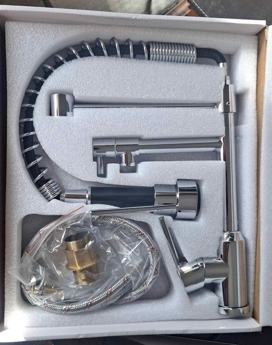 Torneira de cozinha MASTER CHEF 1 chuveiro profissional e bica giratór