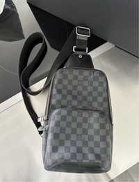 louis vuitton sling bag (оригинал)