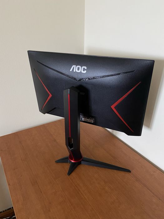 Vendo Monitor AOC 144hz 27” - 1ms