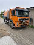 Wynajem i Usługi – Zamiatarka Uliczna, Myjka, Polewaczka Volvo Fm 300