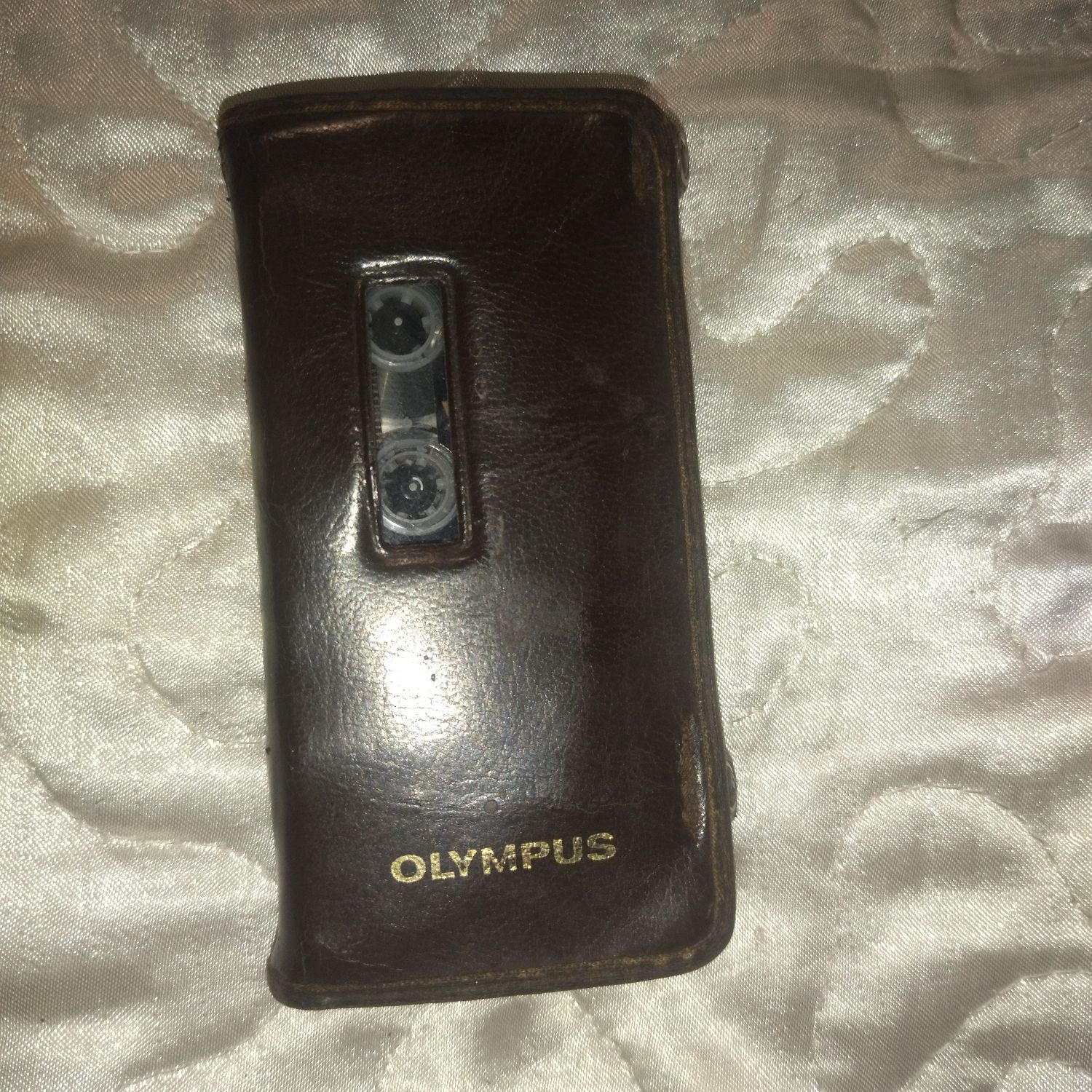 OLIMPUS L200 диктофон