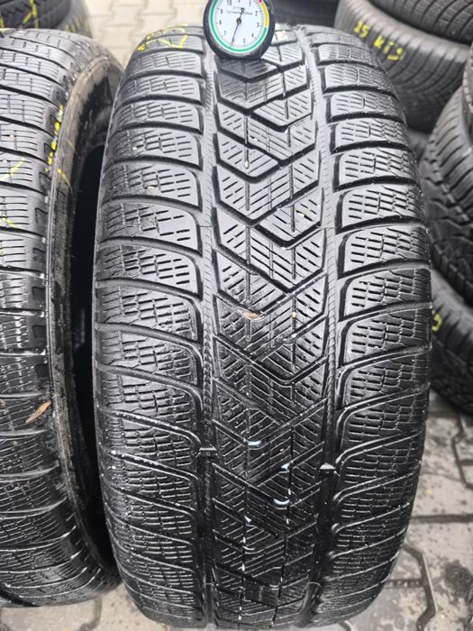 #Opony Pirelli scorpion winter 235/55/18 para