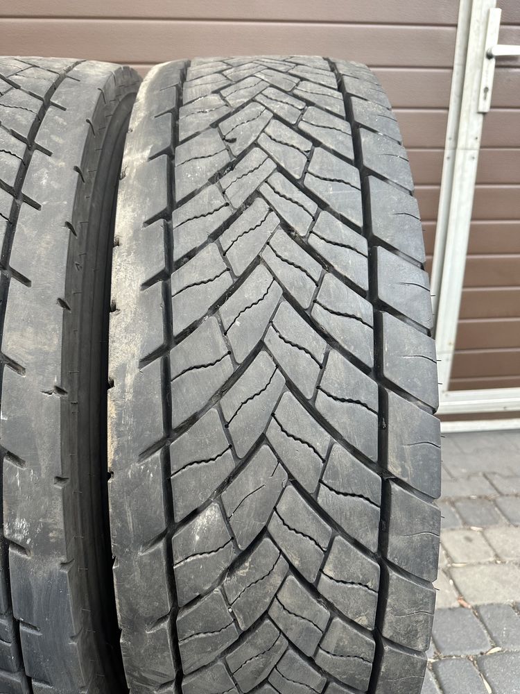 295/80 r22.5 Goodyear K-max D