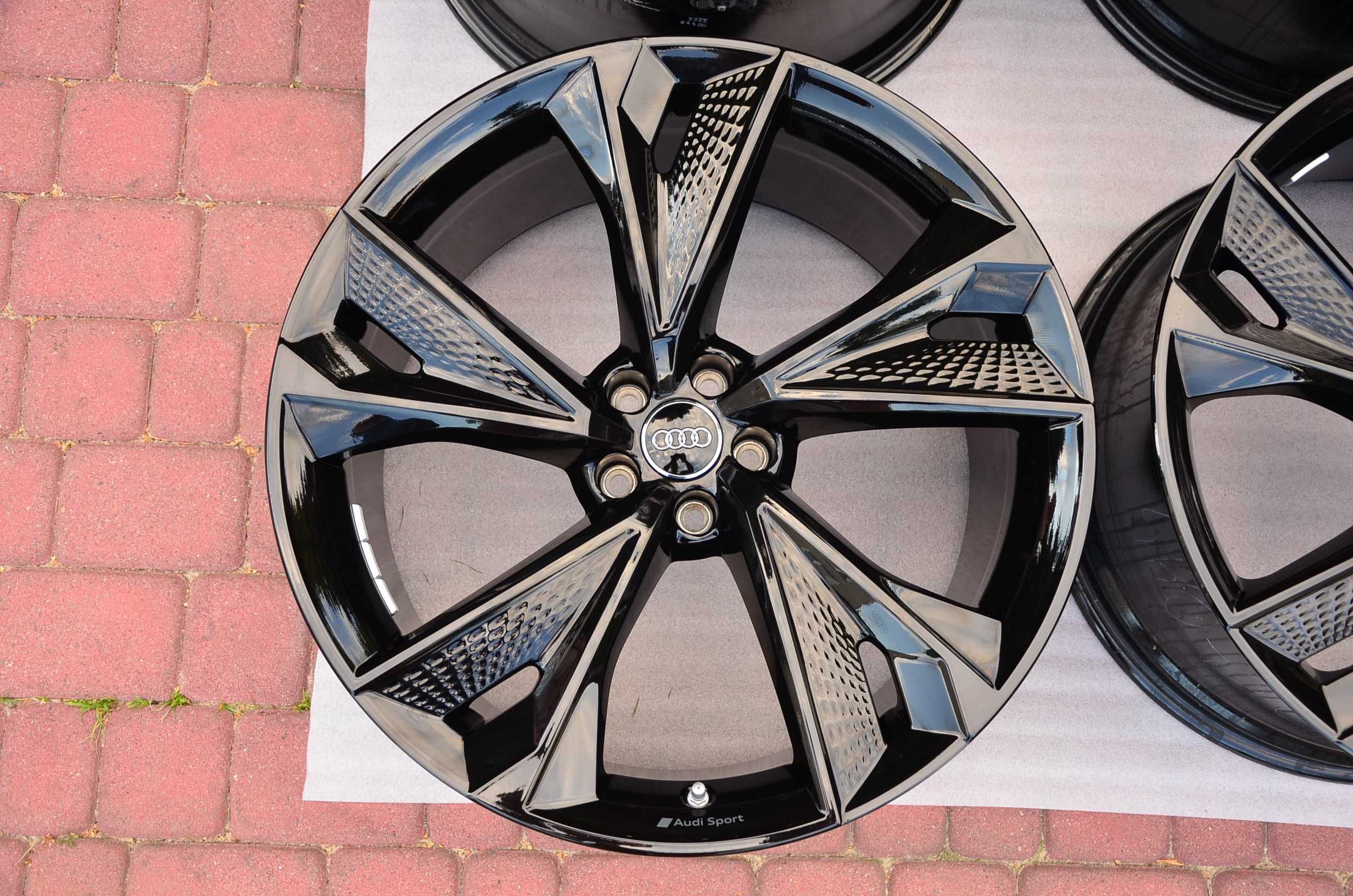 Felgi Audi 22 Rs6 Rs7 Black Q8 SQ8 Q7 SQ7 Audi Sport