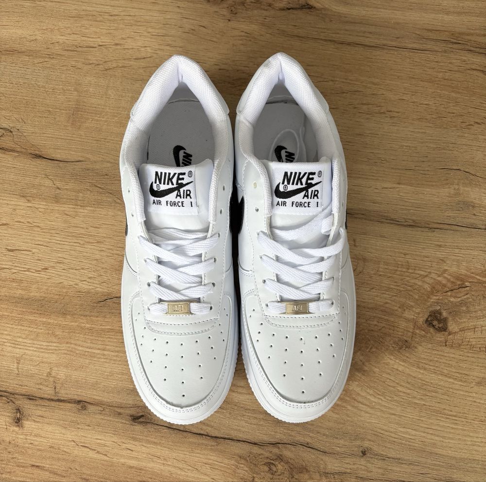 Nike Air Force 1 rozmiar 43 - NOWE