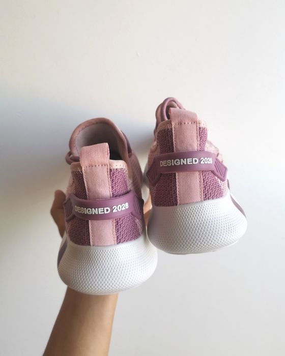 Sapatos biqueira aço 35,5 - Novos!